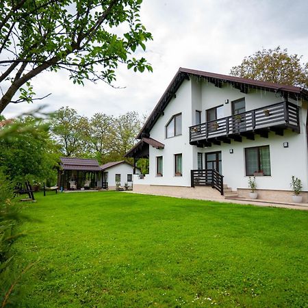 Viila To Villa Bertea Ngoại thất bức ảnh