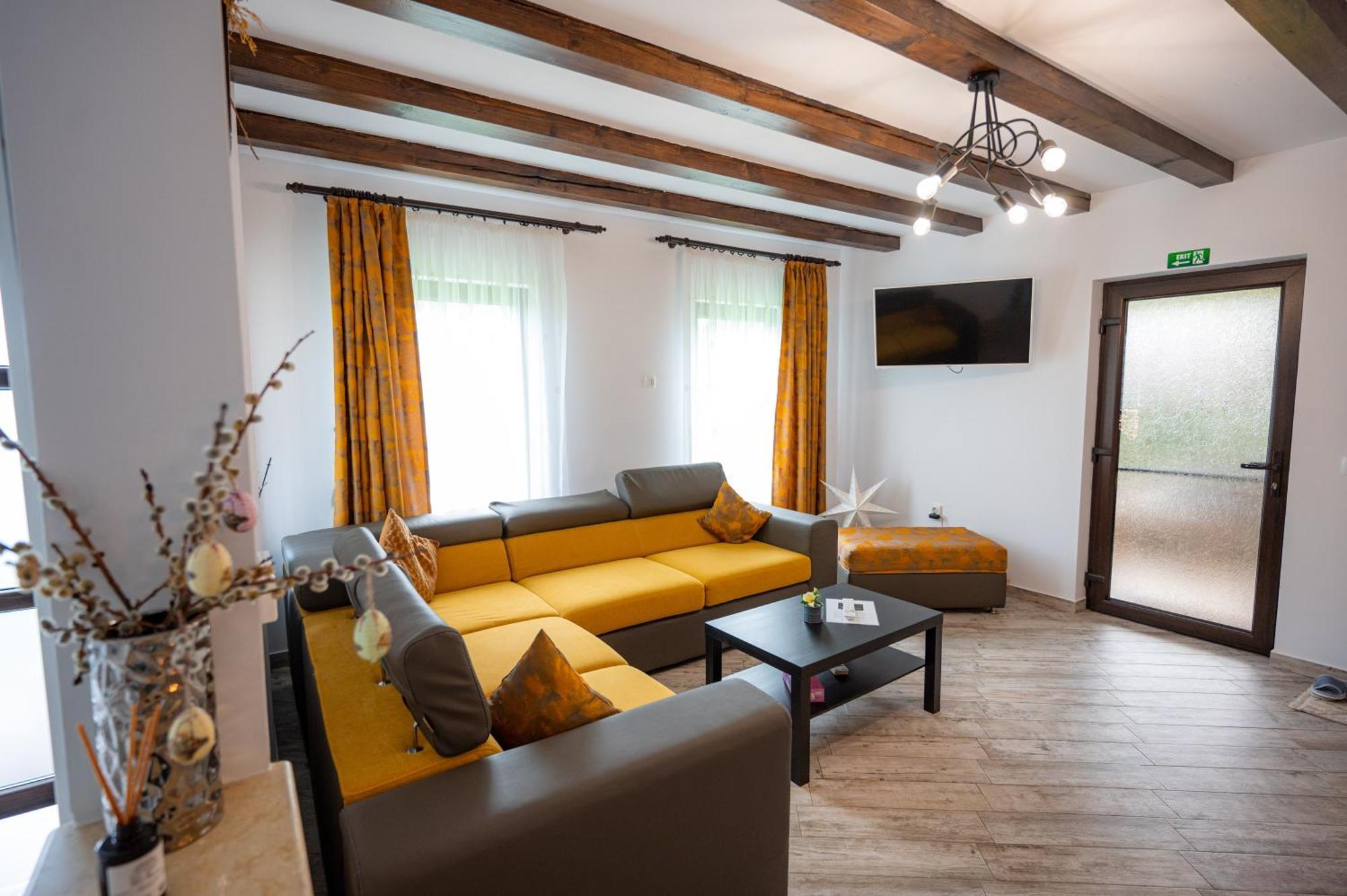 Viila To Villa Bertea Ngoại thất bức ảnh